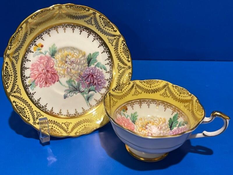 Mum, Yellow Gold Cup Yellow - View 5 from www redcrocus com