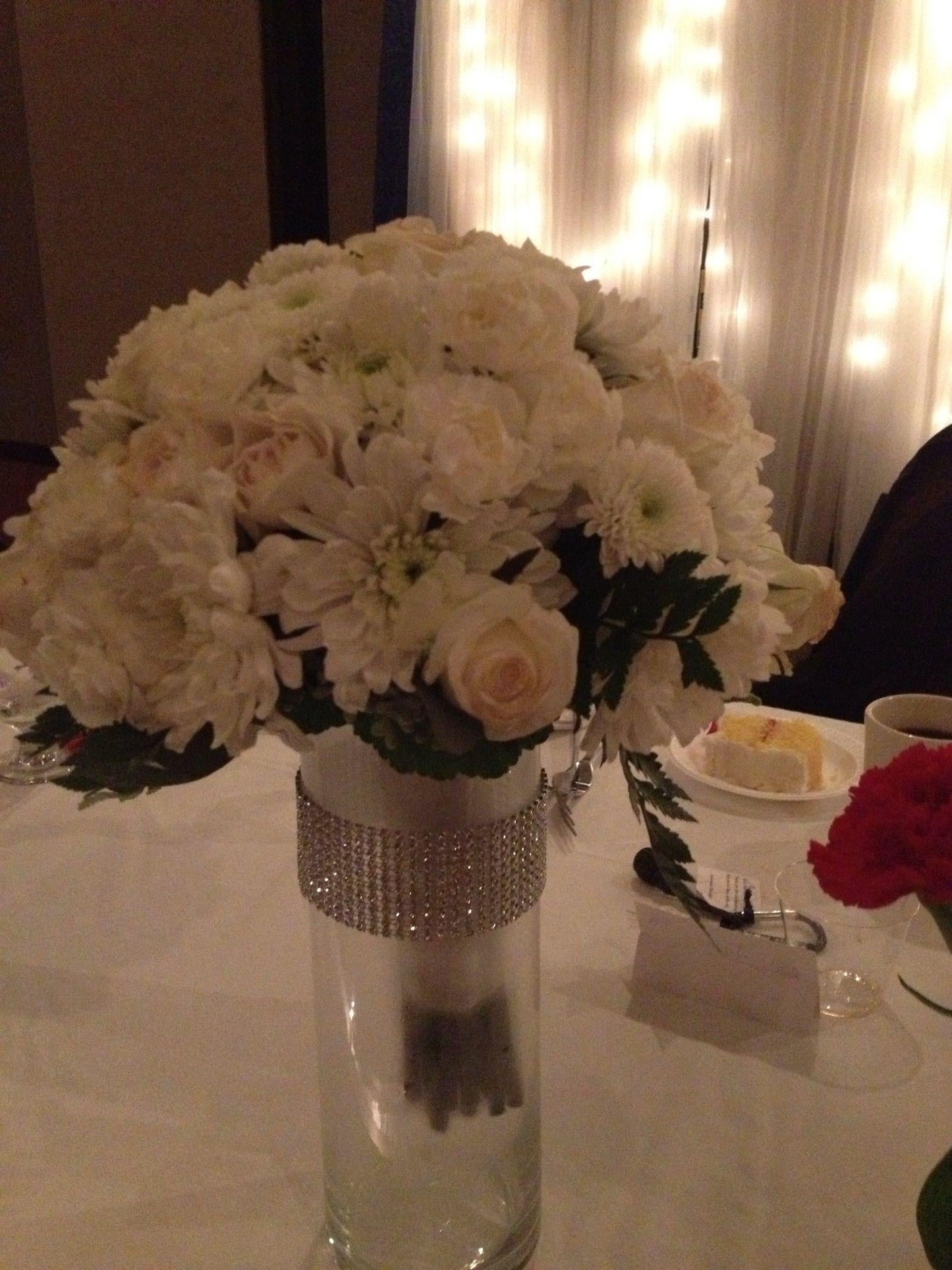 Mum White Bridal White - View 3 from www redcrocus com
