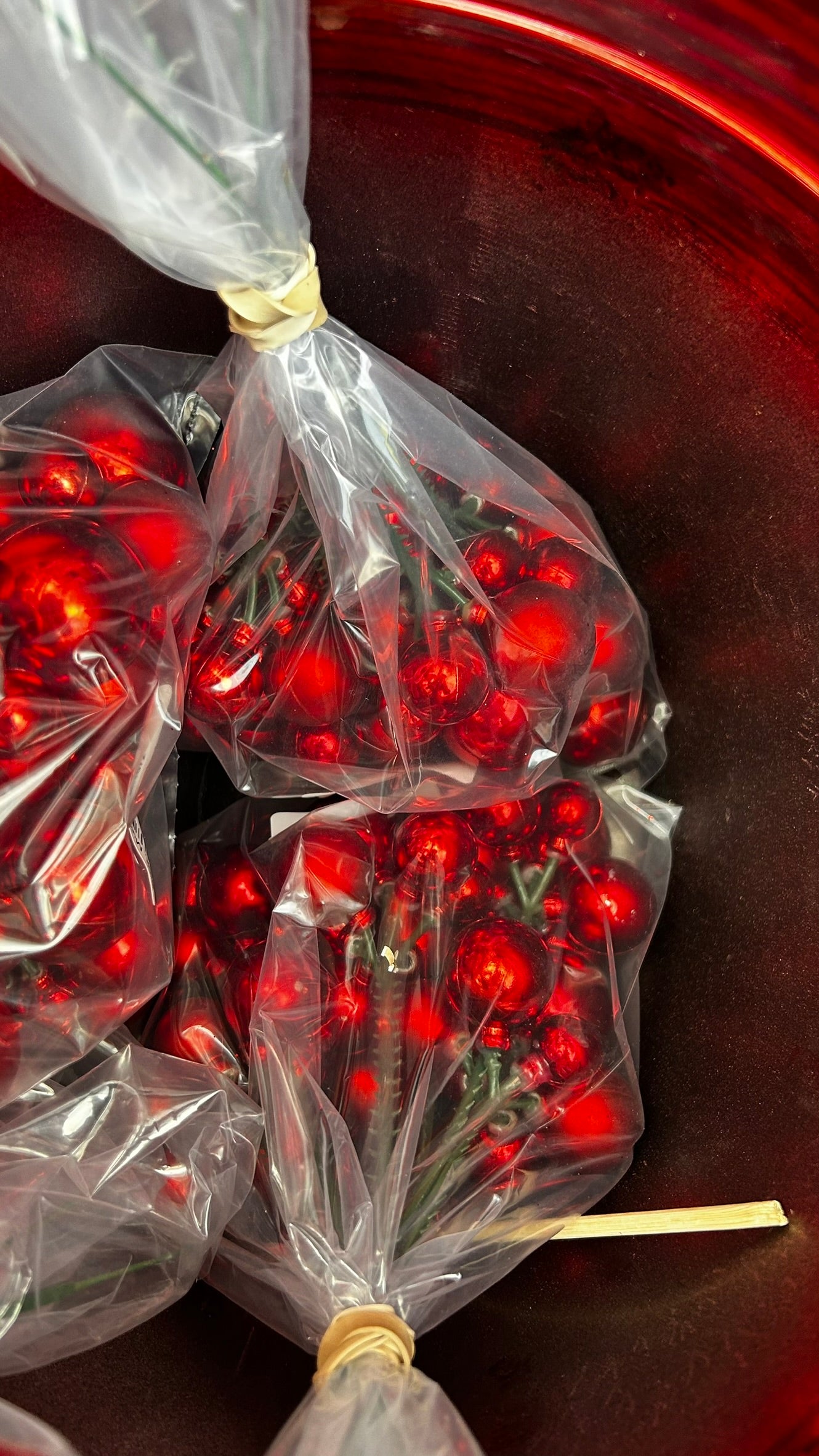 Accents, Berry Spray, Red Each