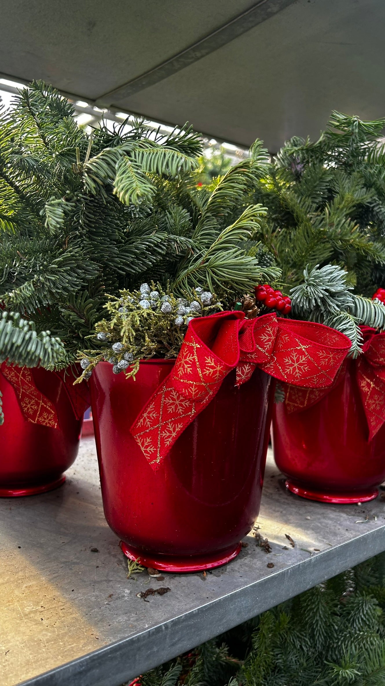 Planter, 8" Florence Urn (Each)