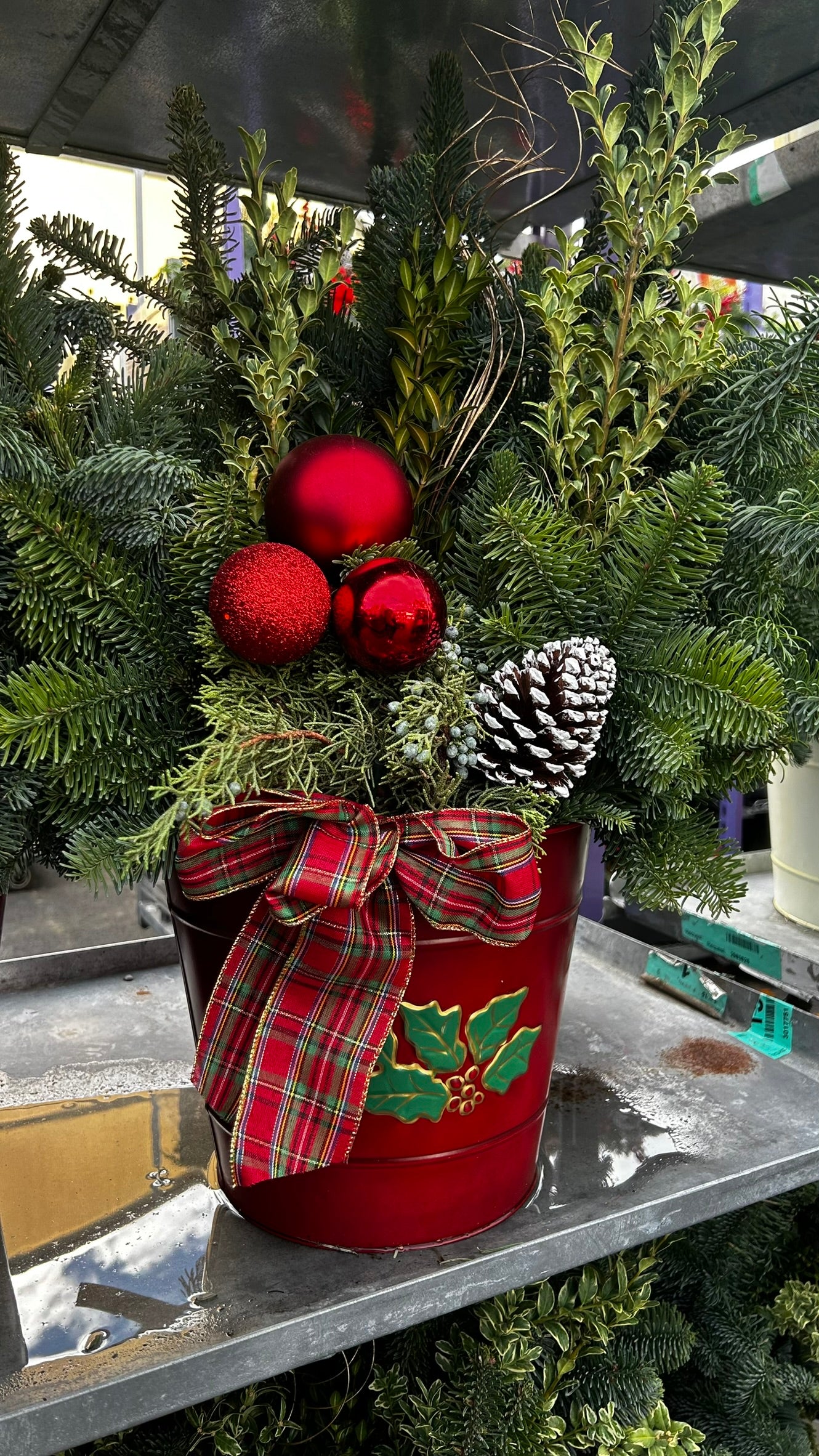 Planter, 12" Decorative Tin, Red Planter (Each)