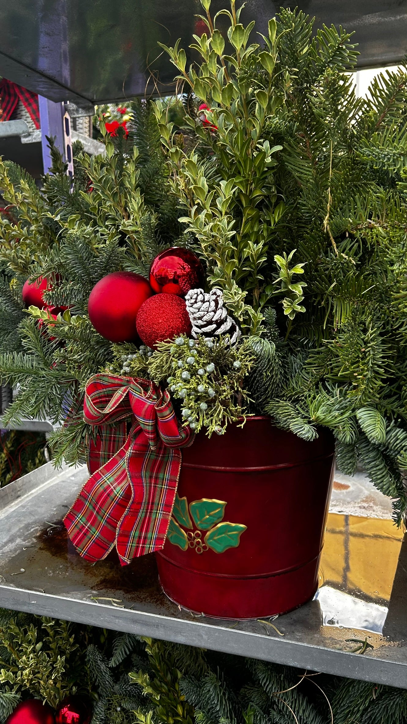 Planter, 12" Decorative Tin, Red Planter (Each)