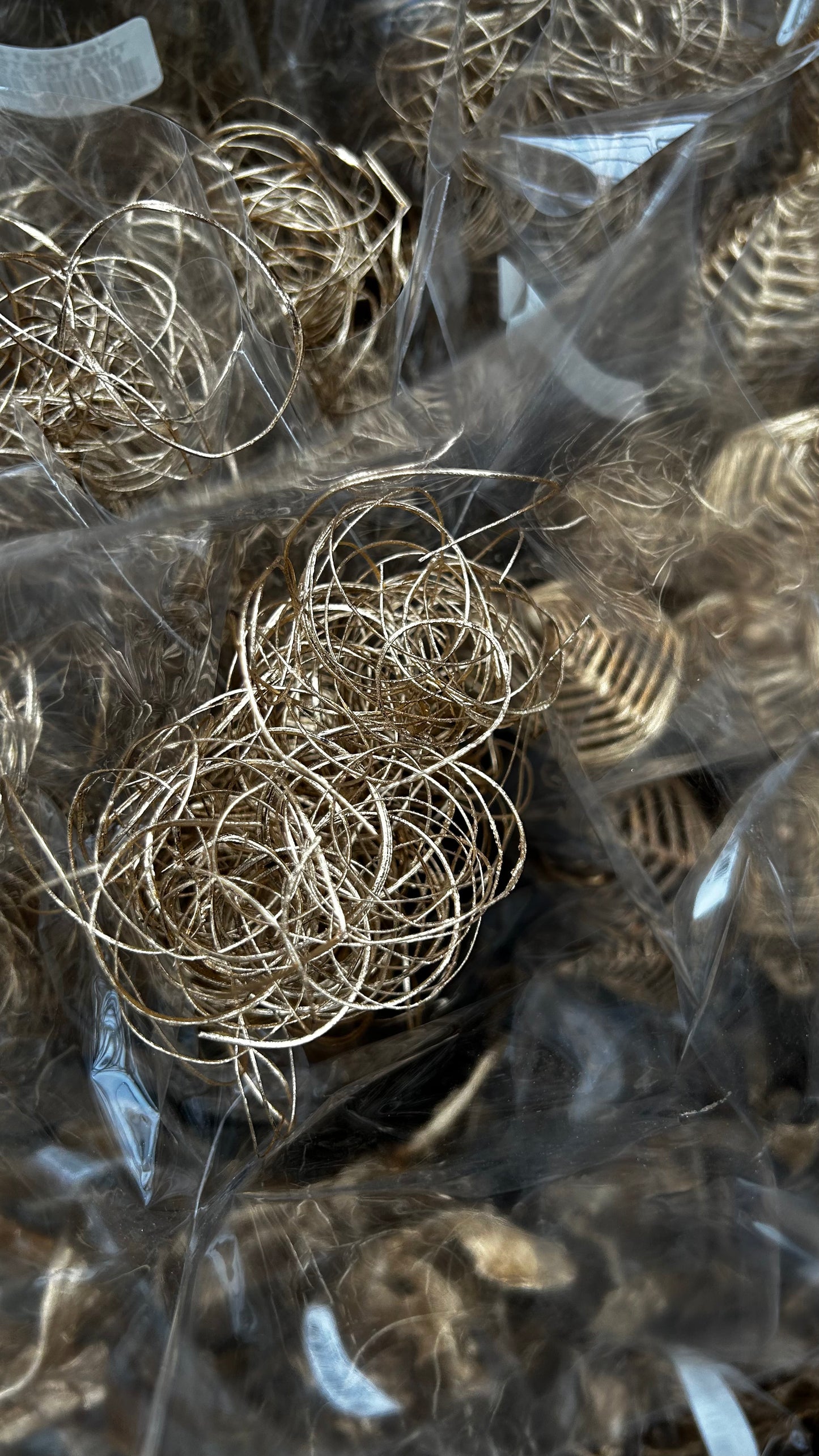 Accents, Curly Ting, Gold Metallic (XMNP649) Each