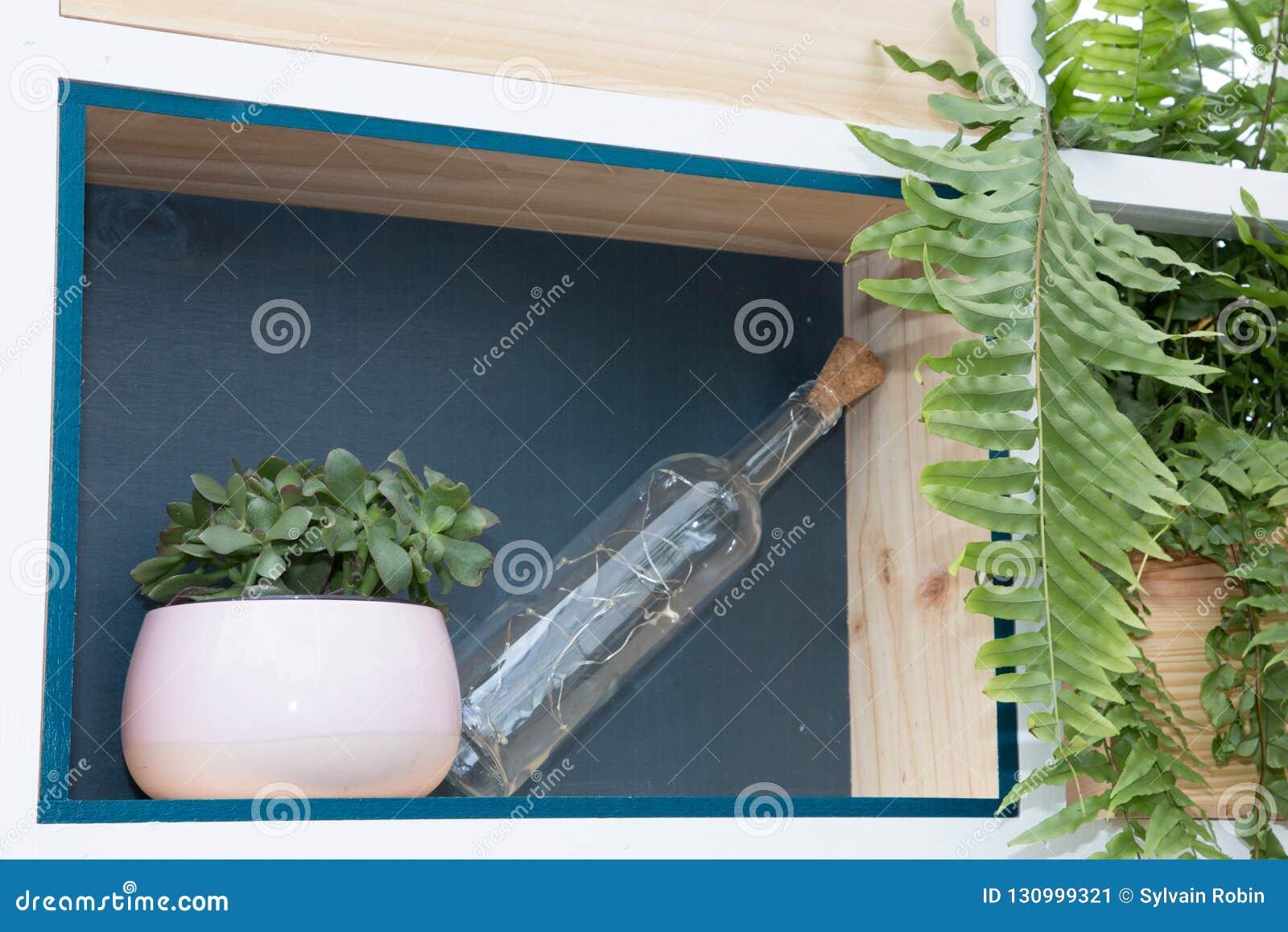 Fern Wooden Crate - View 10 from www redcrocus com